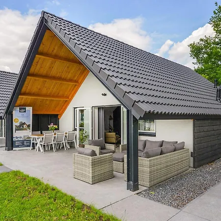 Holiday home 3 Bedroom Gorgeous In Kerkdriel