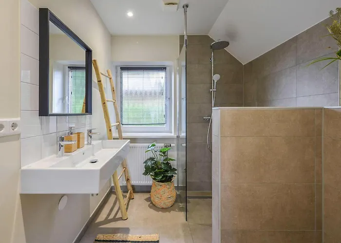 Dom wakacyjny 3 Bedroom Gorgeous In *