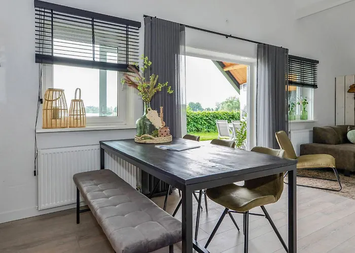 3 Bedroom Gorgeous In Dom wakacyjny