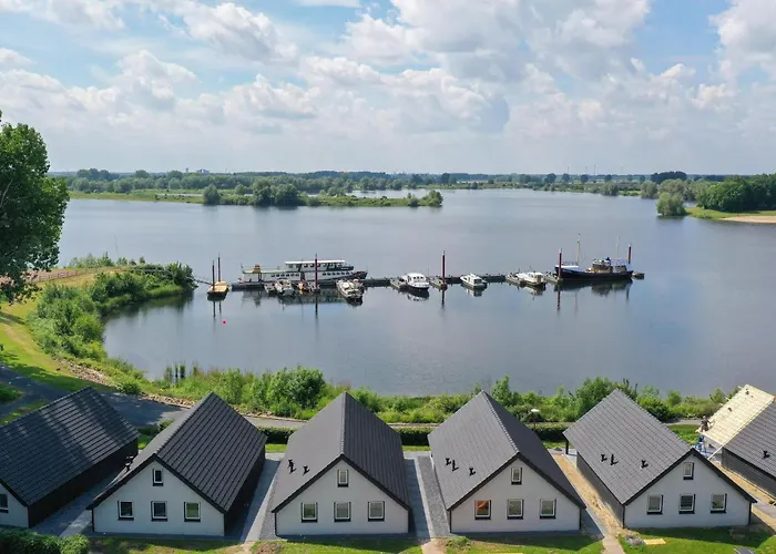 3 Bedroom Gorgeous In Dom wakacyjny